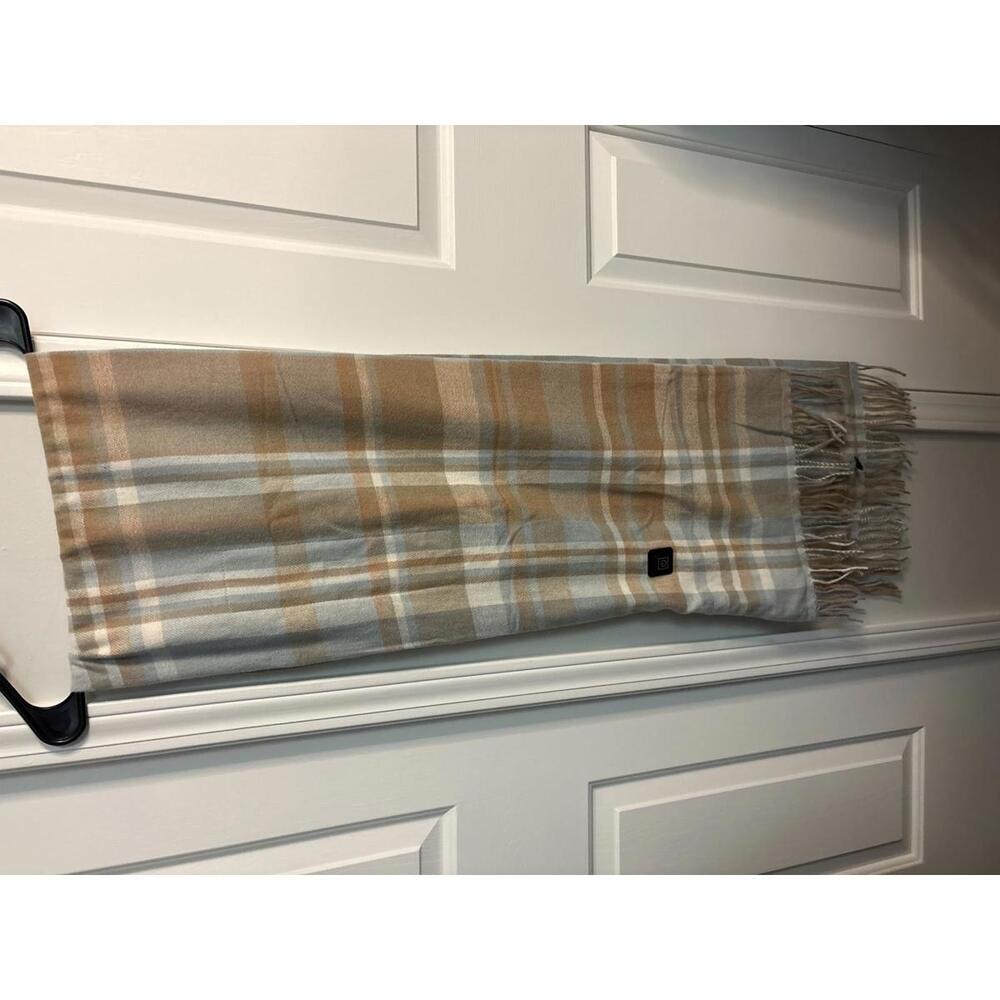Heated Plaid Pattern Beige and Cream Scarf with Fringe 495